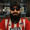 El man de la F profil fotoğrafı