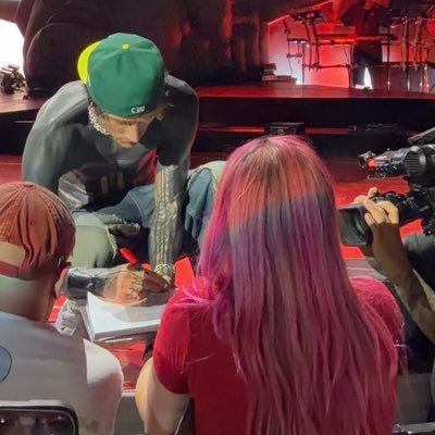 e_twiggy23's profile picture
