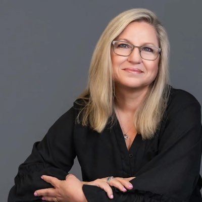 loriburkhart's profile picture