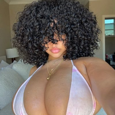 yomi's profile picture