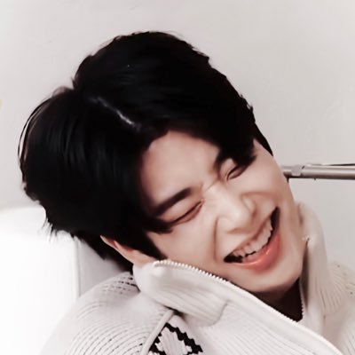 ؘ's profile picture