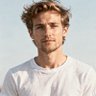 Lucas profil fotoğrafı