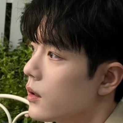 심's profile picture