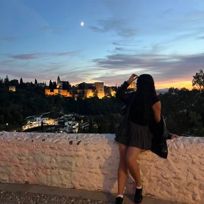 sara ☾'s profile picture