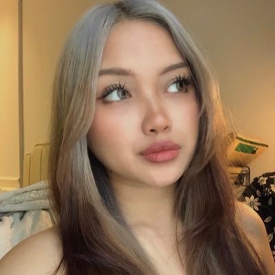 ynez's profile picture