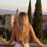 FashionWoman profil fotoğrafı