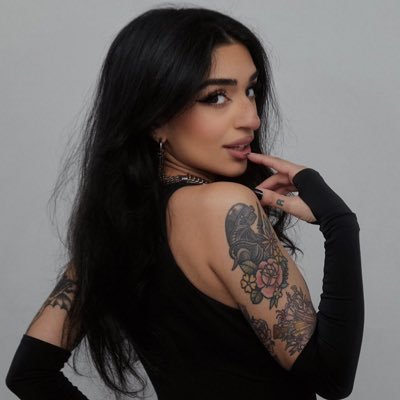saira's profile picture