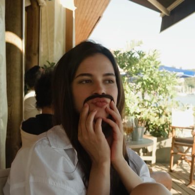 ecey ༯'s profile picture