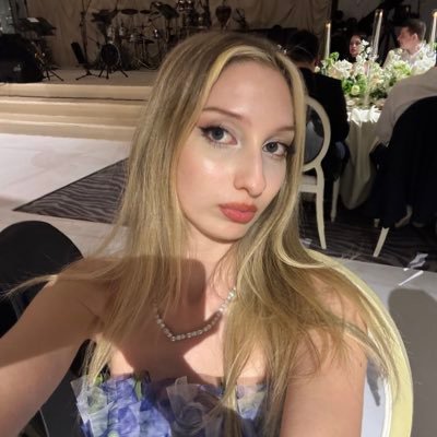Azra Şeneroğlu🪽's profile picture