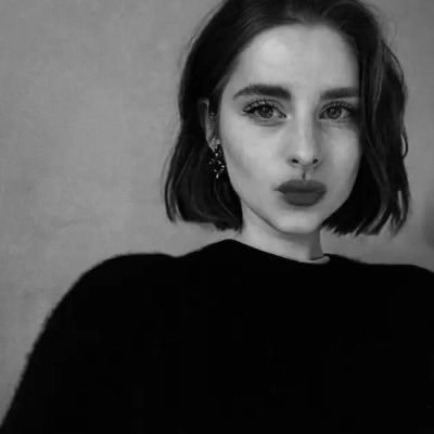B's profile picture