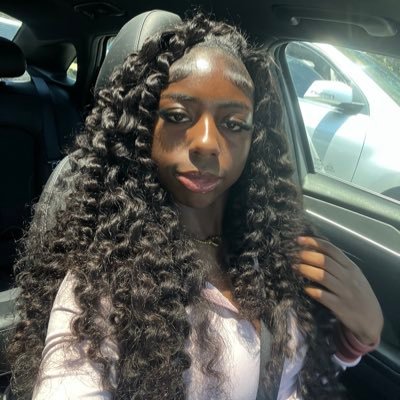 ۶ৎ's profile picture