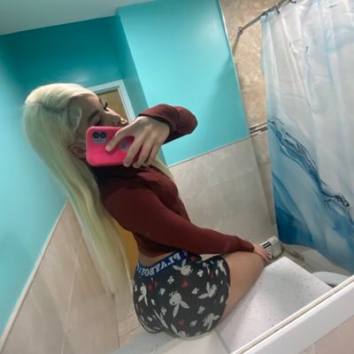 🦈🦈🦈.'s profile picture