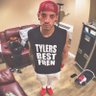 p1m3nta (tylers best fren) 的头像