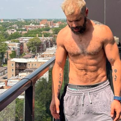 Pandadaddydaddy's profile picture