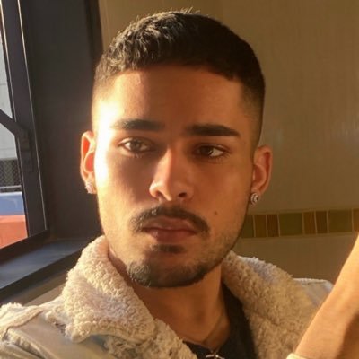 thi.'s profile picture