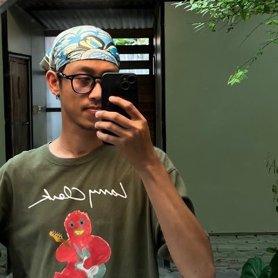 CHEN-GOD's profile picture