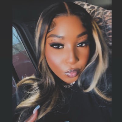 NiaOverlyHated's profile picture