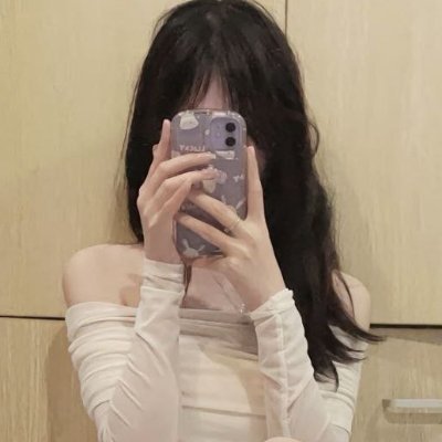 NayeliOseguera1's profile picture
