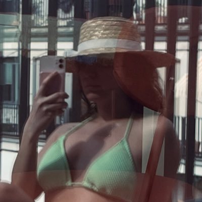 kimwexler00's profile picture