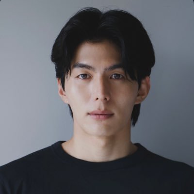 国上将大's profile picture