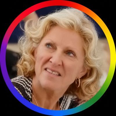 Bᵣt mily's profile picture