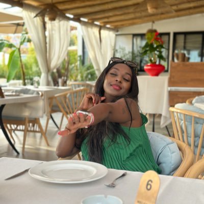 Educated fool 🤓's profile picture