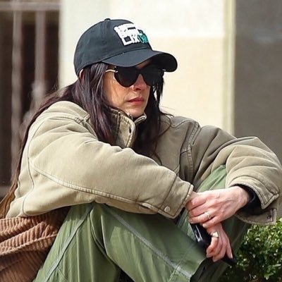 mombuquinha's profile picture