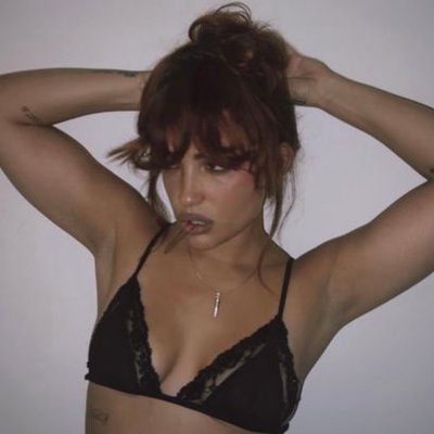 𖤐☽'s profile picture