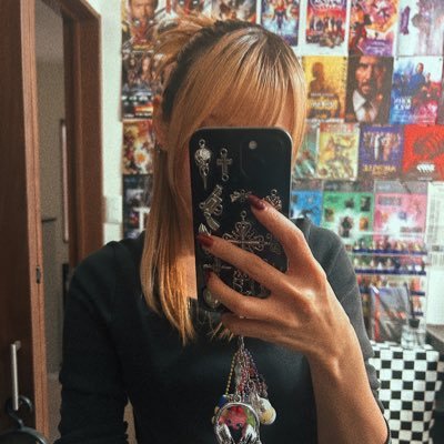 k_k_venom's profile picture