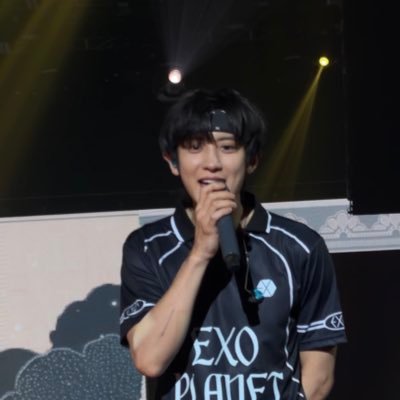εïз's profile picture