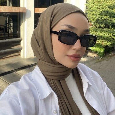 busra's profile picture