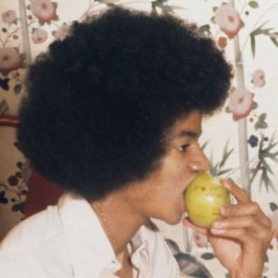 kiki 🍏's profile picture