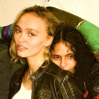 liveloveijbol's profile picture