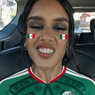 alexa's profile picture