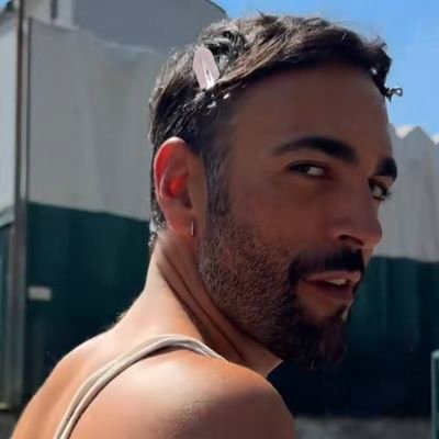 adessoascoltami's profile picture