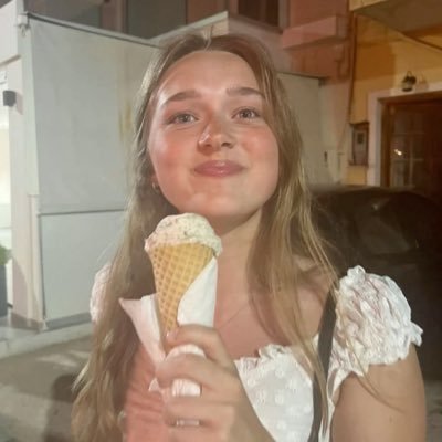 cla's profile picture
