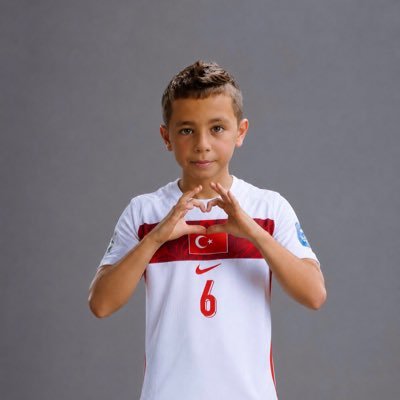 leyla's profile picture