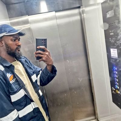 Mu Ba Rak's profile picture