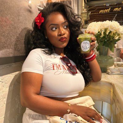 𝓓𝓮𝓮ᥫ᭡🌷's profile picture