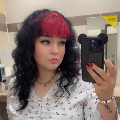 Emmur's profile picture