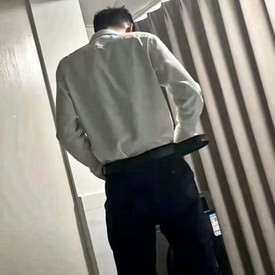 GgnwHb4U3gJ17l8's profile picture