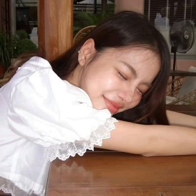 th's profile picture
