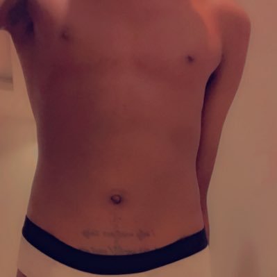 moode_018's profile picture