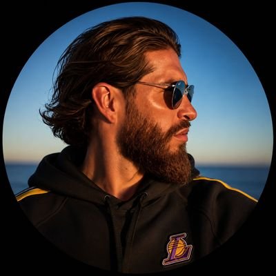عـلـي's profile picture