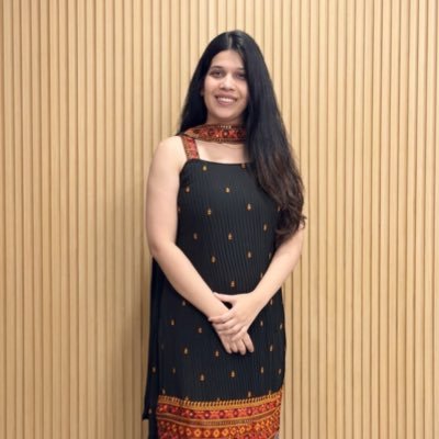 TheNaveena's profile picture