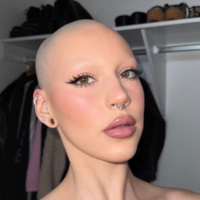 baldiedolll's profile picture
