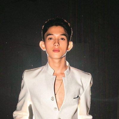 holytwiinkk's profile picture