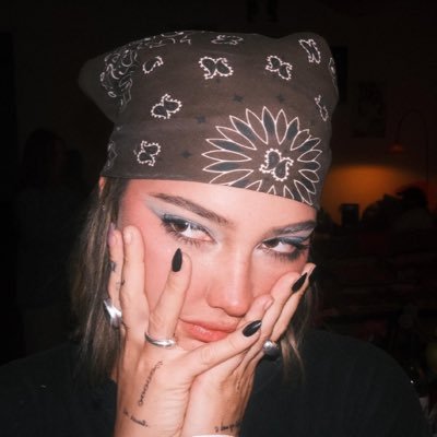 swiftlycline's profile picture