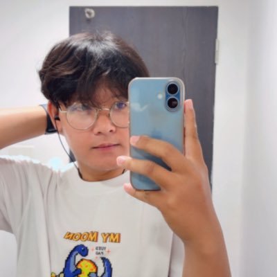 จะตั้งใจเรียนปอโท's profile picture