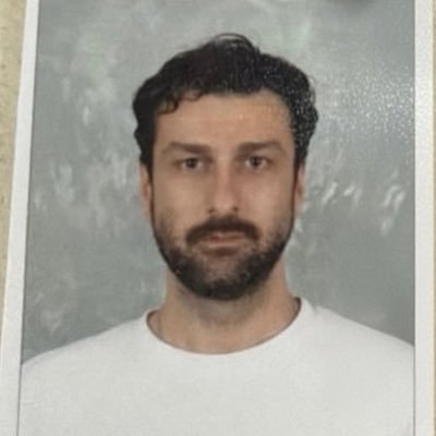 intusce's profile picture